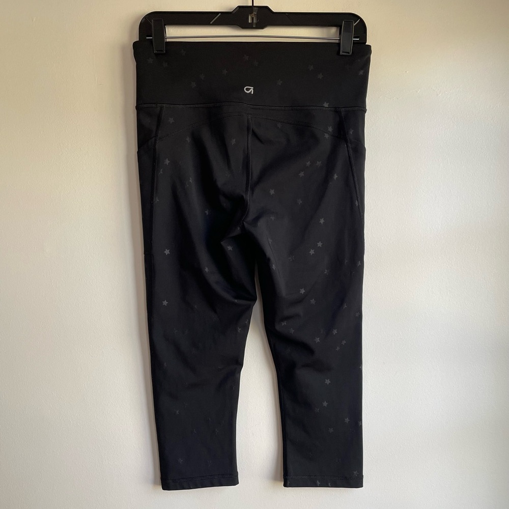 GapFit Black Star Print Cropped Leggings with Pockets Size M - Picture 3 of 4